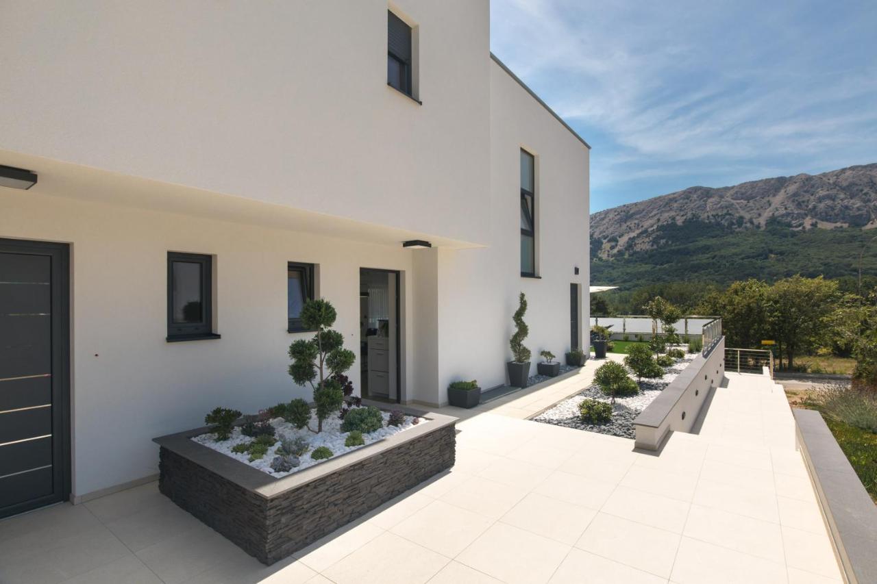 Villa Supernus With Heated Pool Baška Eksteriør bilde
