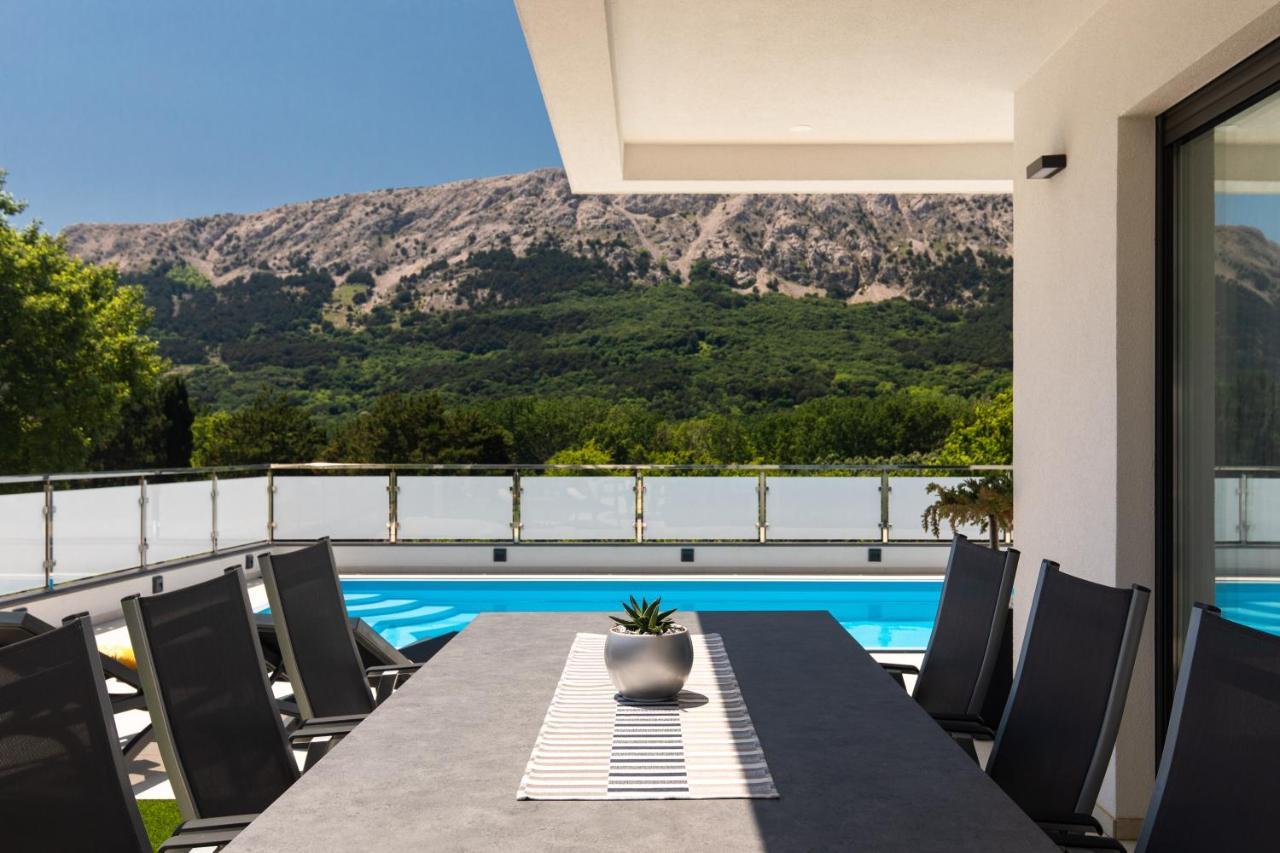 Villa Supernus With Heated Pool Baška Eksteriør bilde